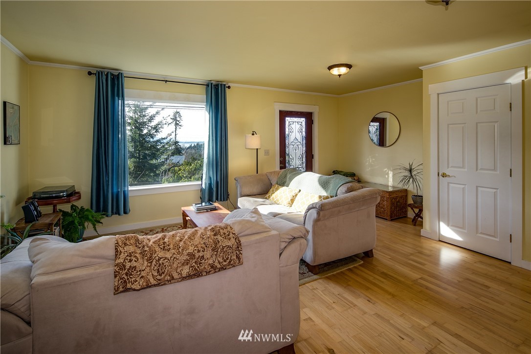1109 Samish Way Bellingham, WA 98229 - Photo 8 of 23 Gallery Image 8
