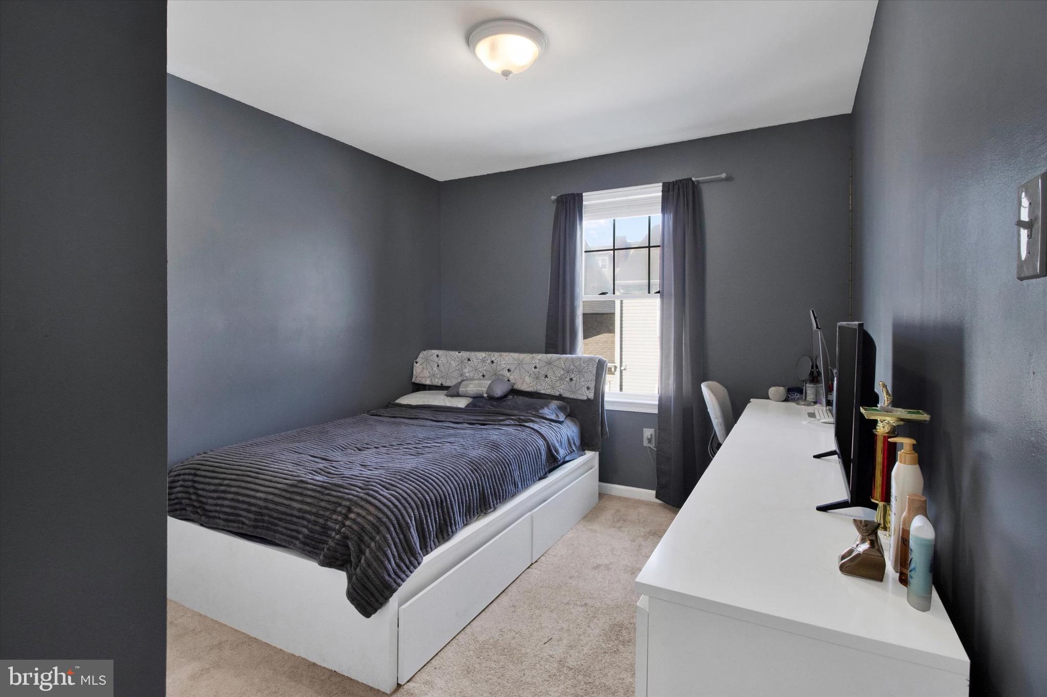 2008 West Union Street Chester, PA 19013 - Photo 23 of 36