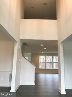 11006 North Riding Road Upper Marlboro, MD 20772 - Photo 2 of 27 Foyer