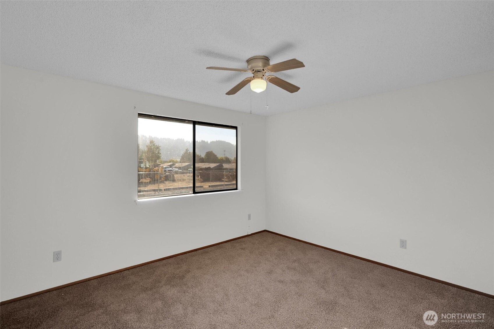 15719 63rd St Court East Sumner, WA 98390 - Photo 25 of 31