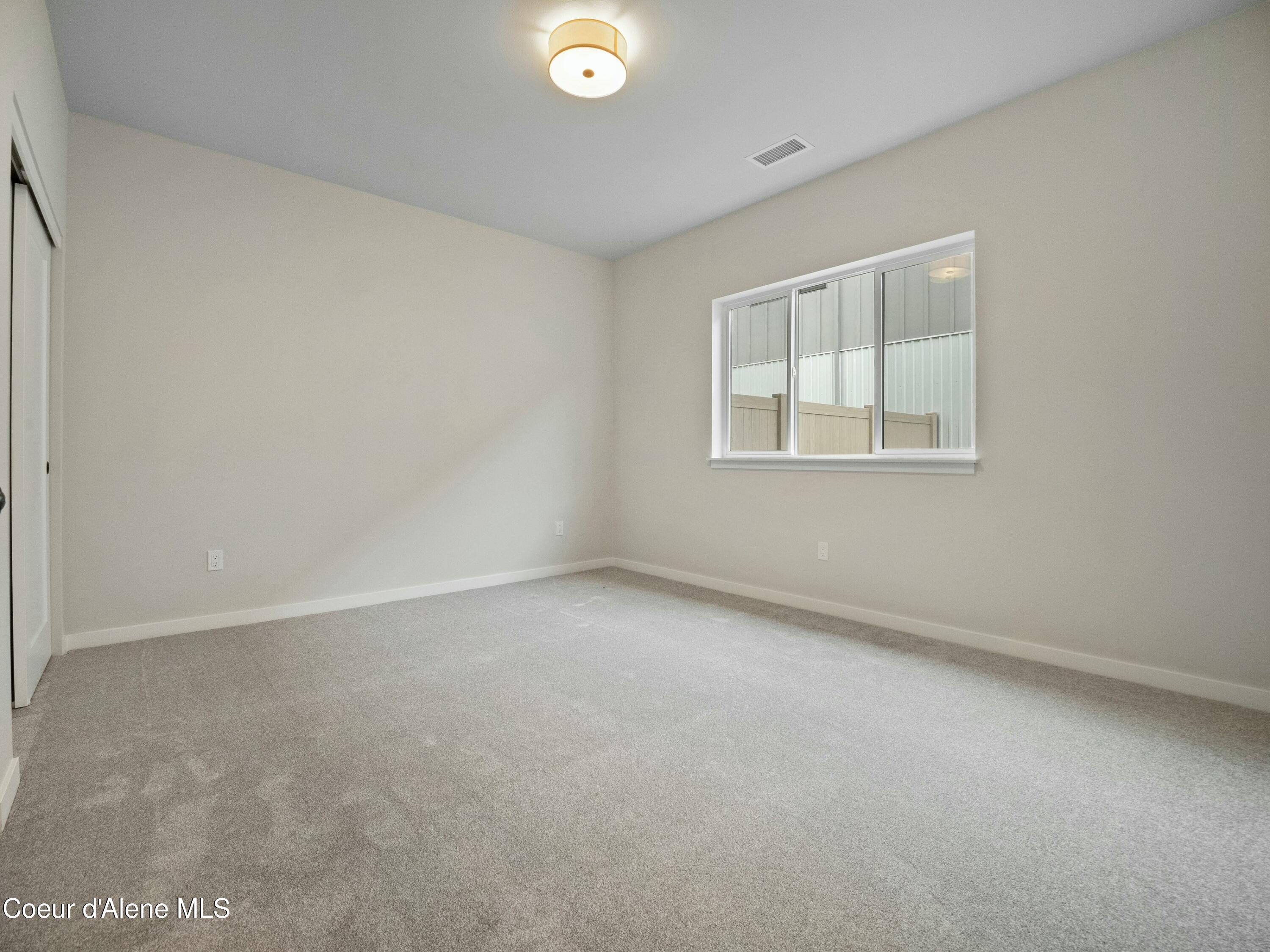 995 East RR Avenue Post Falls, ID 83854 - Photo 12 of 40 tempImagehqVLYy