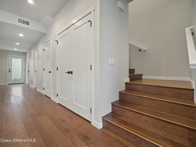 $685,000 | 995 East RR Avenue, Post Falls, ID 83854