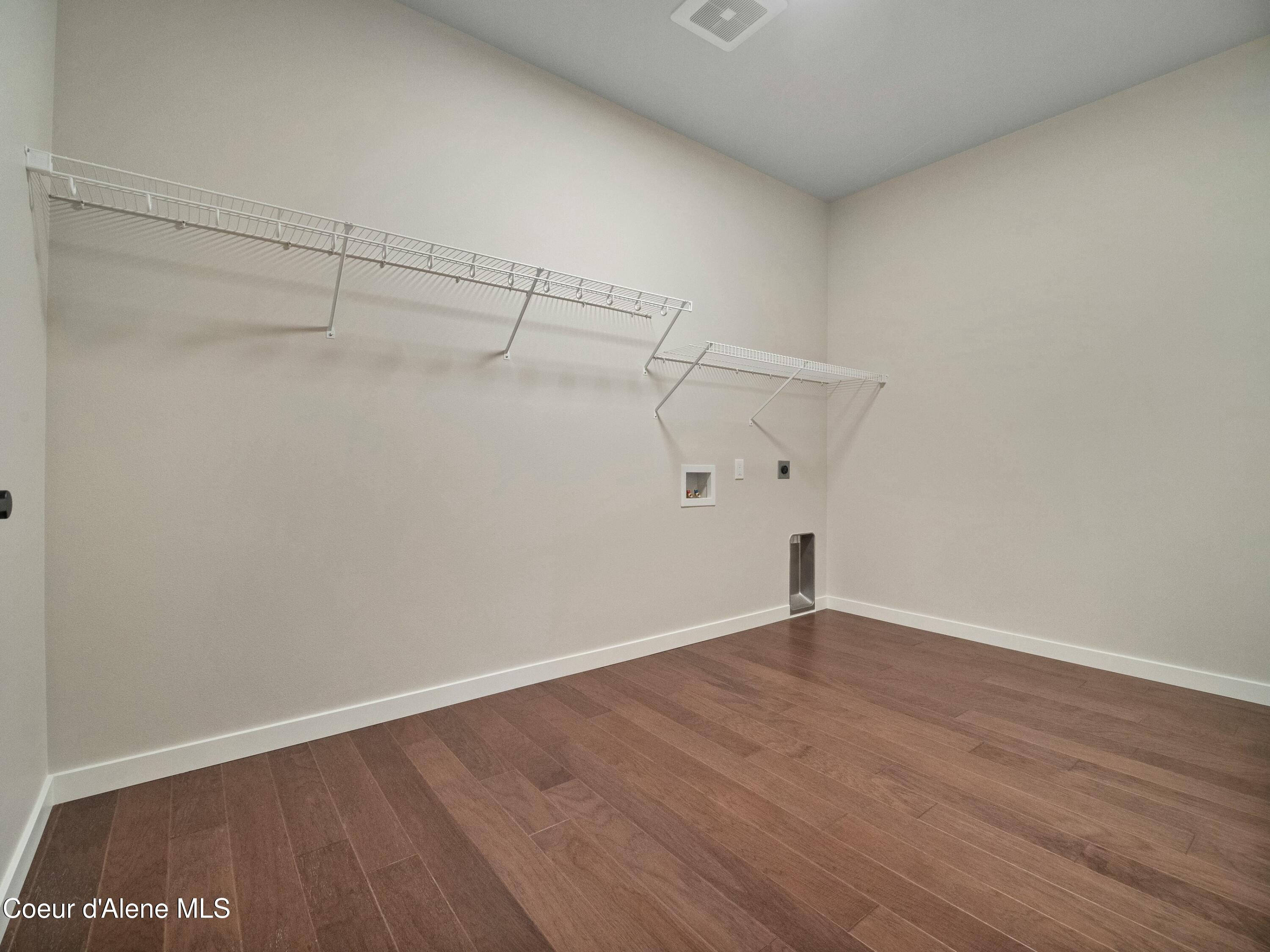 995 East RR Avenue Post Falls, ID 83854 - Photo 17 of 40 tempImagemwuYCe