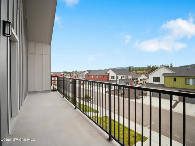 $685,000 | 995 East RR Avenue, Post Falls, ID 83854