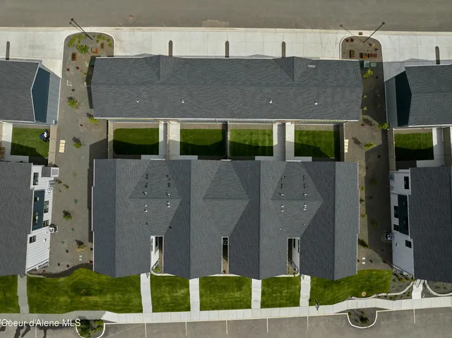 $685,000 | 995 East RR Avenue, Post Falls, ID 83854