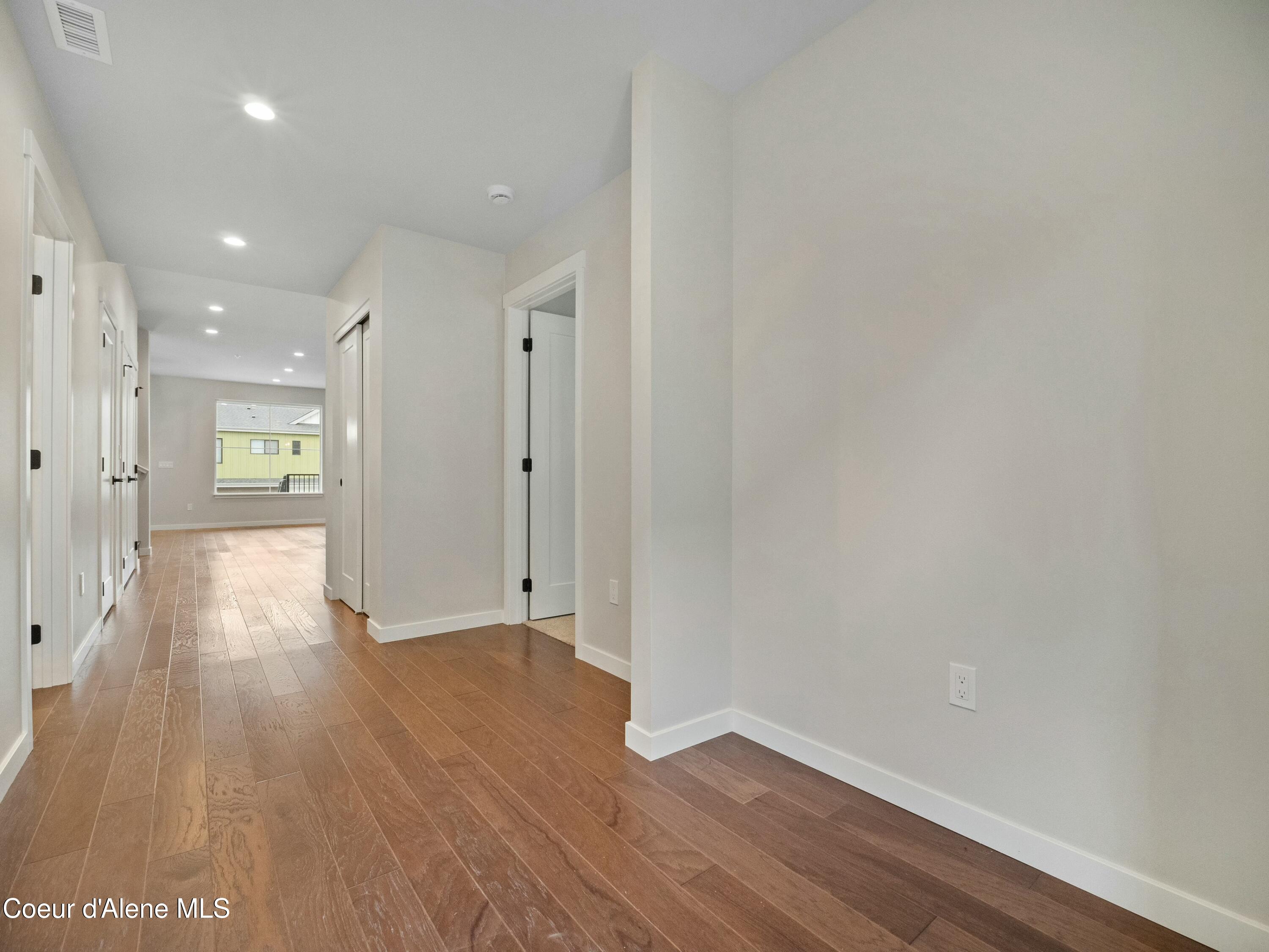 995 East RR Avenue Post Falls, ID 83854 - Photo 9 of 40 tempImageRPPH8G