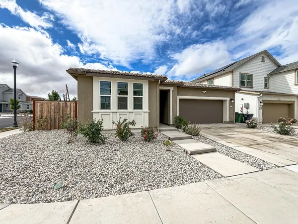 $3,300 | 2665 Luna Avenue, Tracy, CA 95377