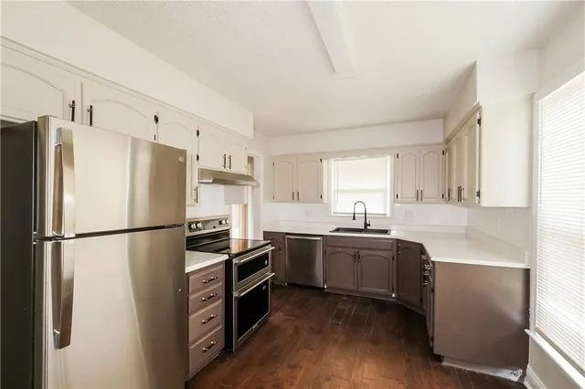 $2,230 | 1611 Southeast 2nd Terrace, Lee's Summit, MO 64063