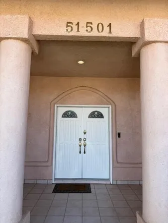 a view of entryway
