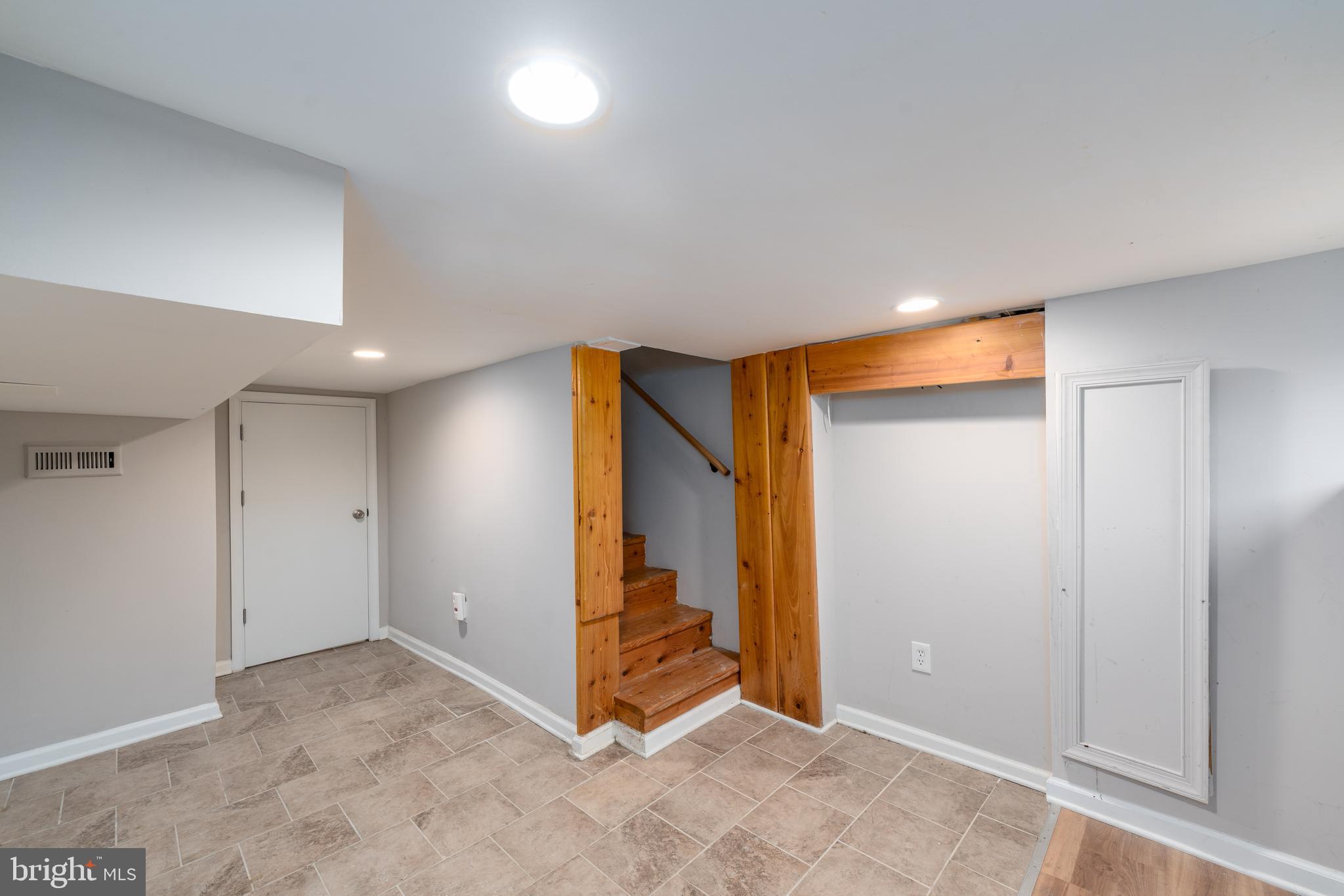 1627 Olive Street Baltimore, MD 21230 - Photo 17 of 22 a view of an empty room