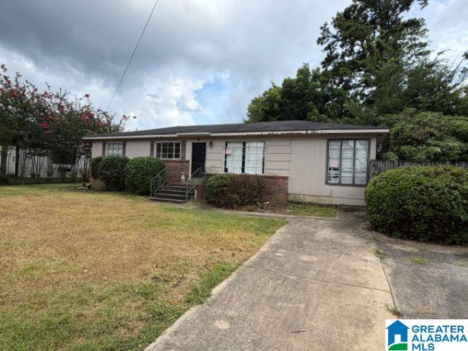 3213 Ridgely Drive Vestavia Hills, AL 35243 - Photo 2 of 10