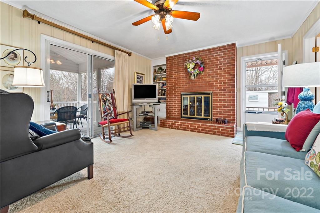 215 Tyler Heights Road Marion, NC 28752 - Photo 17 of 41 Gallery Image 17