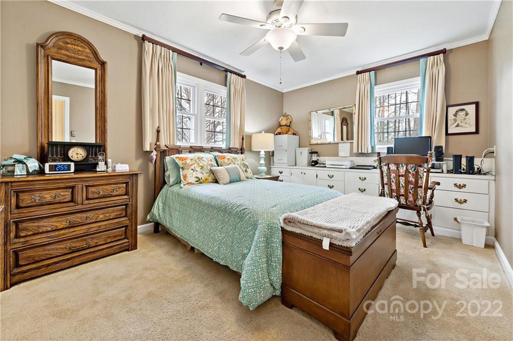 215 Tyler Heights Road Marion, NC 28752 - Photo 31 of 41 Gallery Image 31