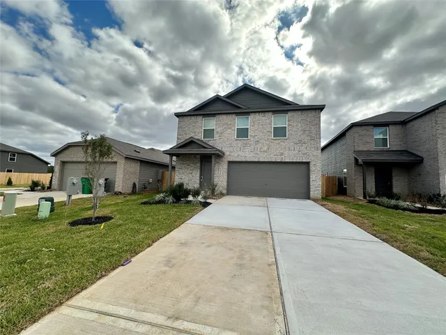 $1,875 | 13310 Rayhill Drive, Conroe, TX 77303