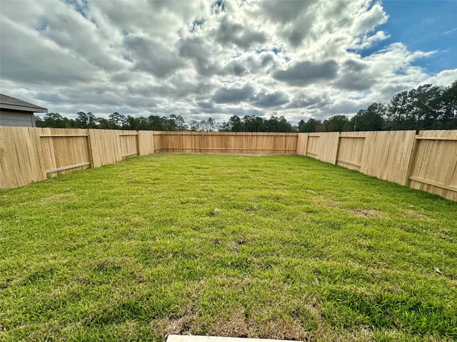 $1,875 | 13310 Rayhill Drive, Conroe, TX 77303