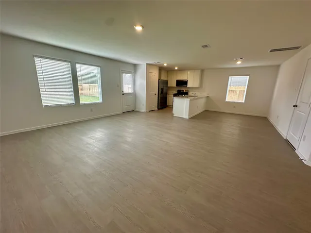 $1,750 | 13310 Rayhill Drive, Conroe, TX 77303