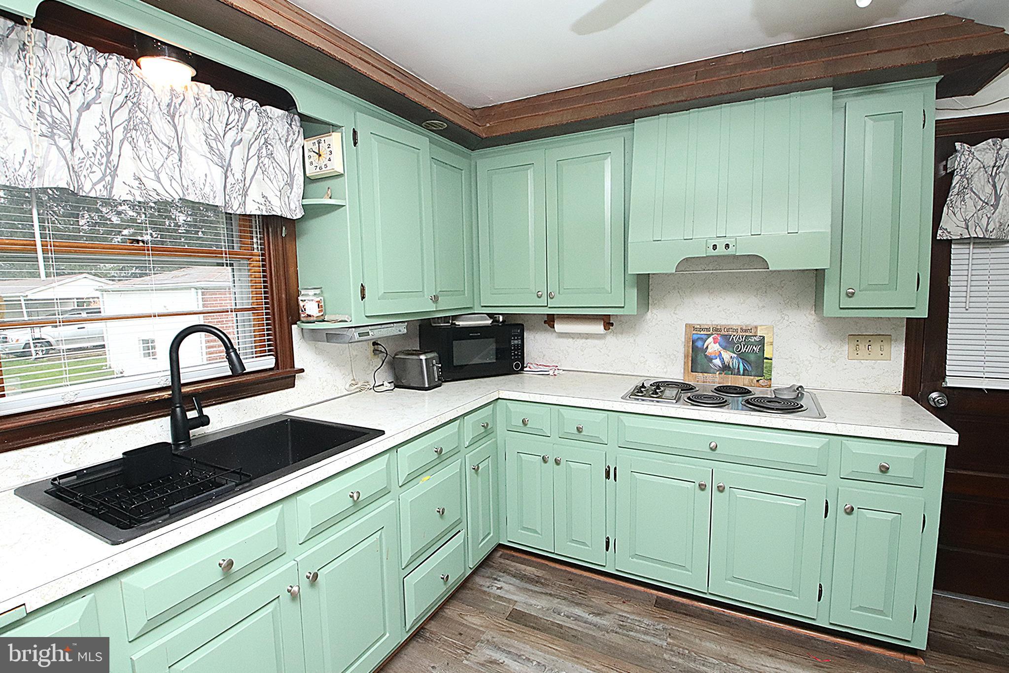 14540 National Pike Clear Spring, MD 21722 - Photo 11 of 37 Kitchen - new sink