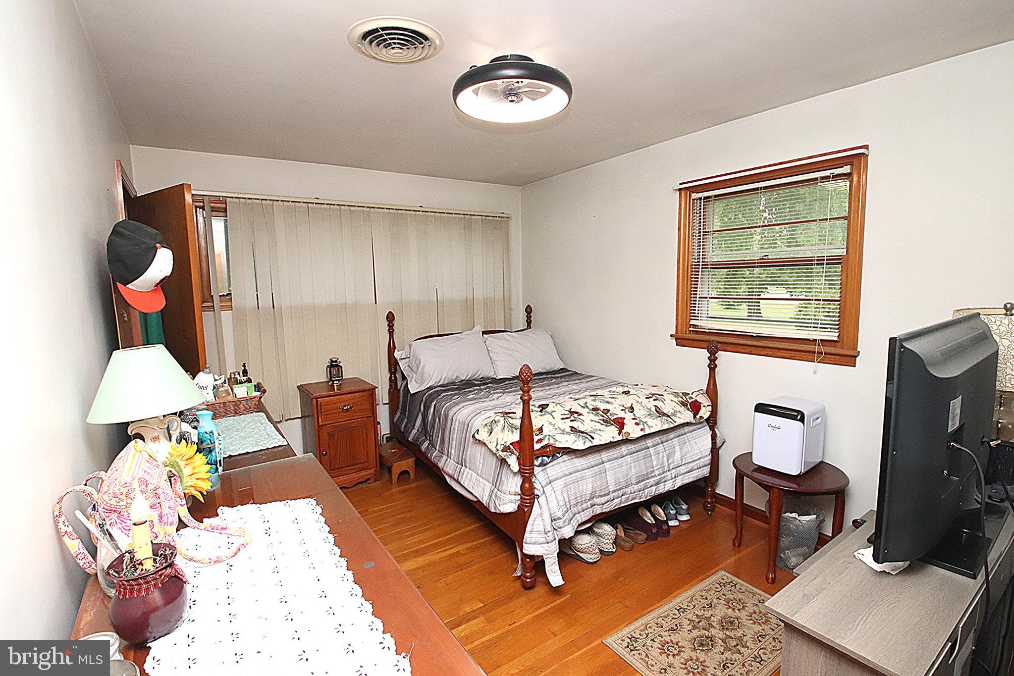 14540 National Pike Clear Spring, MD 21722 - Photo 18 of 37 Bedroom 2