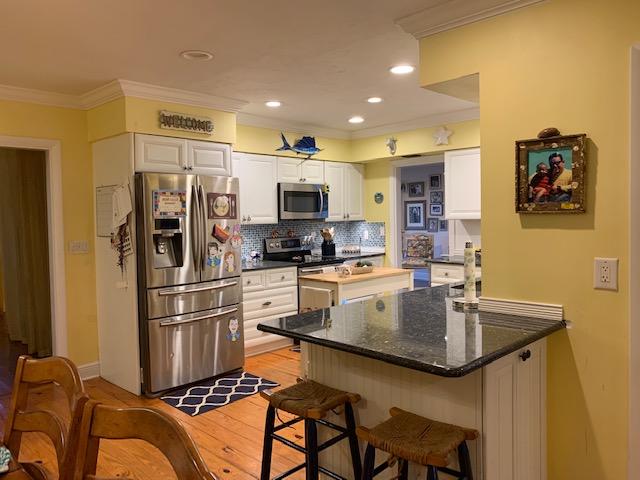 2310 Bacom Point Road Pahokee, FL 33476 - Photo 10 of 24 34695E95-8BE5-49DC-8724-24D61C89F91F
