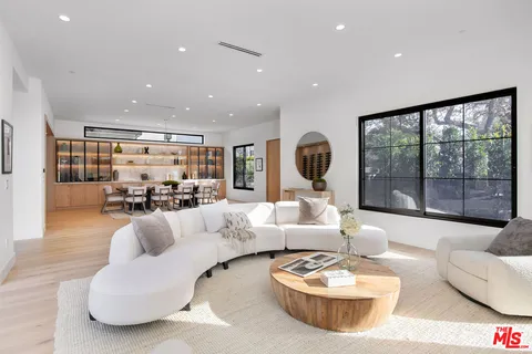 $4,550,000 | 1500 Louella Avenue, Venice, CA 90291