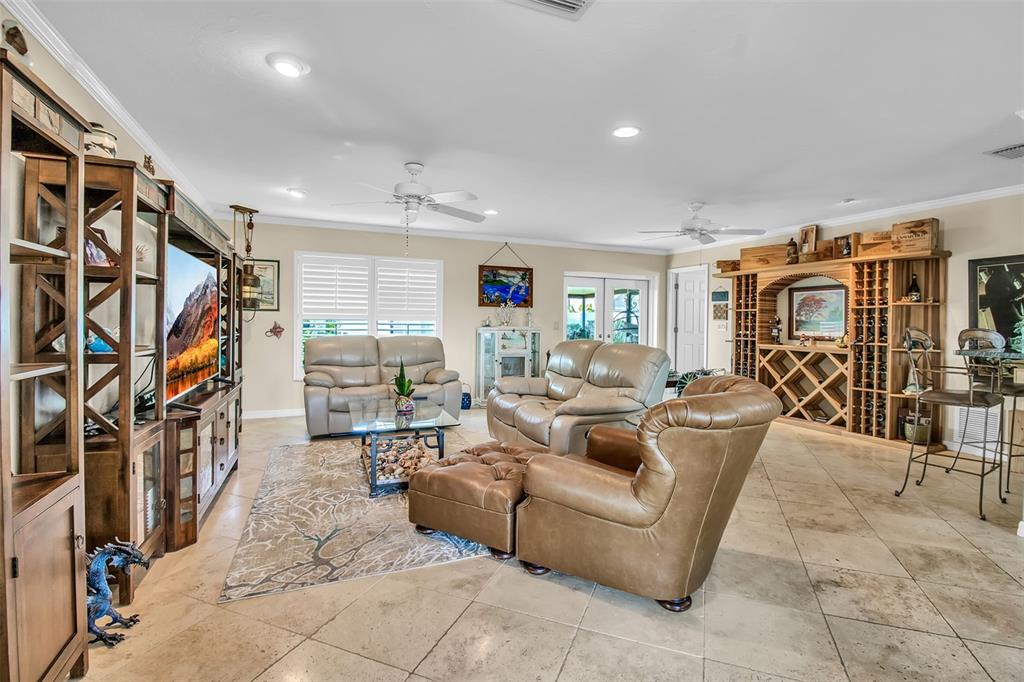 1014 63rd Street West Bradenton, FL 34209 - Photo 15 of 44