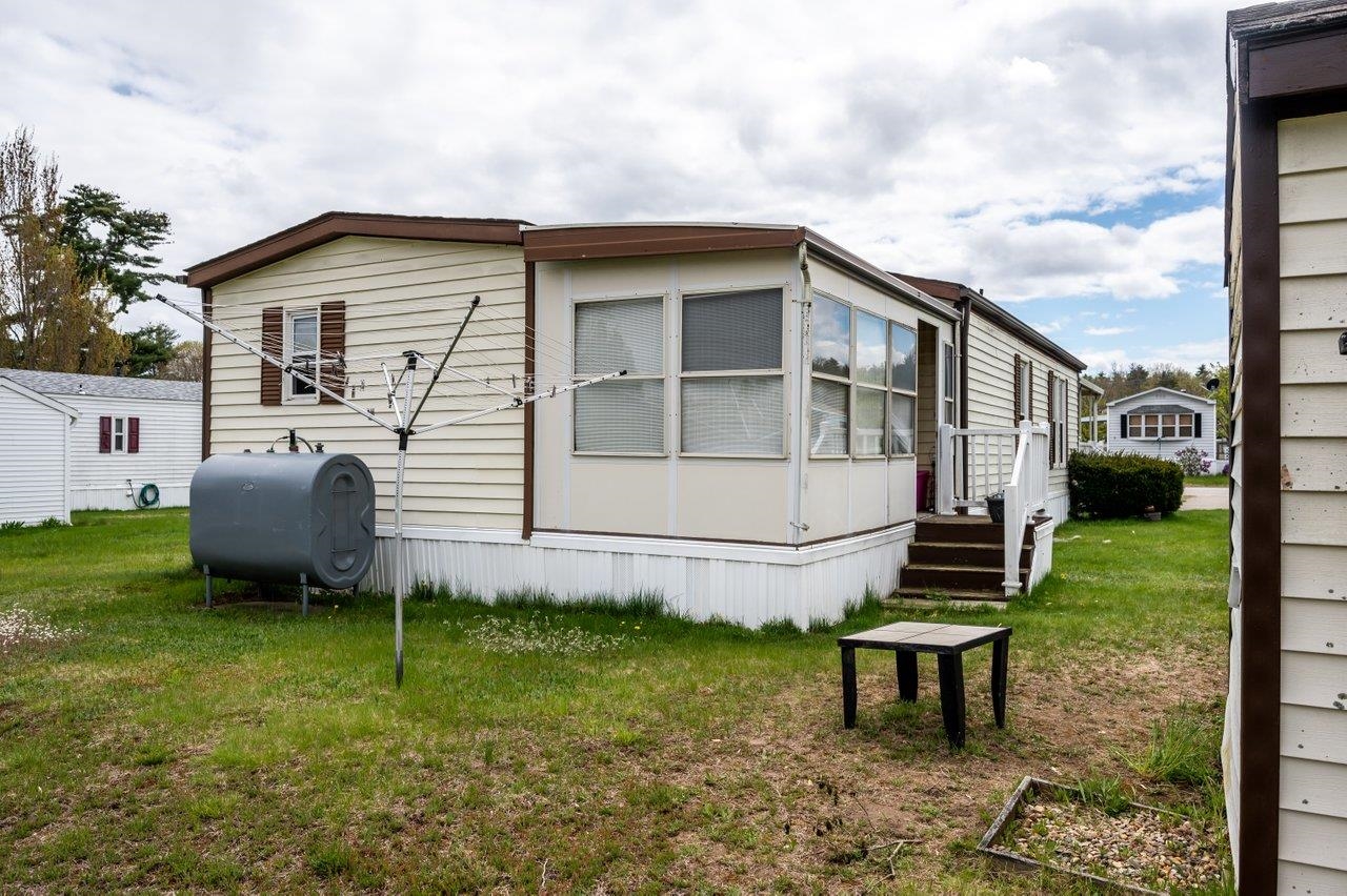 5 Monadnock Drive Rochester, NH 03867 - Photo 36 of 40