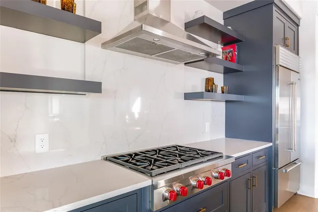 a close view of sink