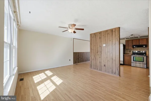 $350,000 | 10300 Forestgrove Lane, Bowie, MD 20721