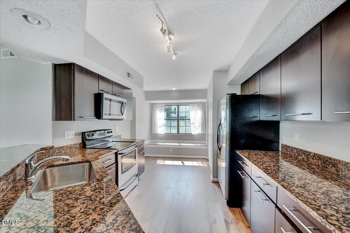 7802 Falcon Rest Circle Raleigh, NC 27615 - Photo 13 of 47 13-7802 Falcon Rest Cir-13