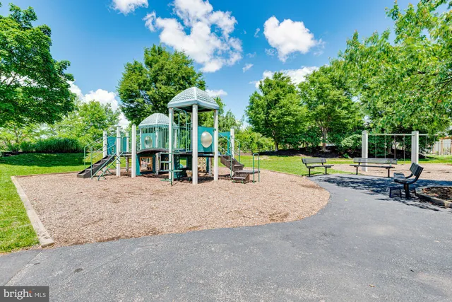 $2,676 | 8534 Pine Meadows Drive, Odenton, MD 21113