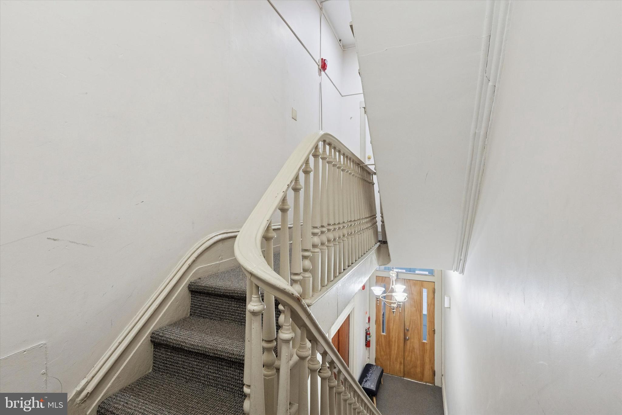 159 North 21st Street, Unit 2F Philadelphia, PA 19103 - Photo 8 of 18 Shared Hallway