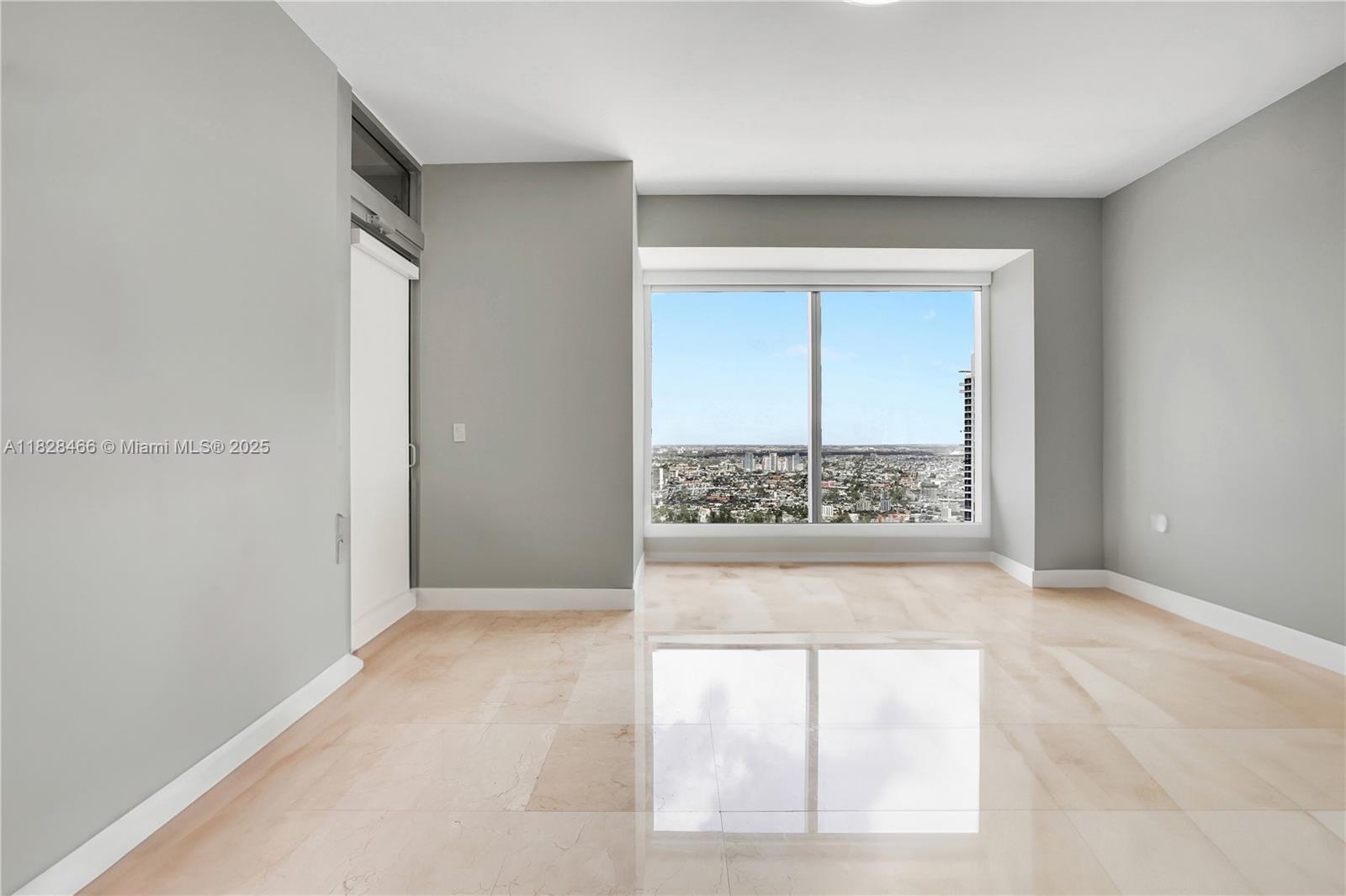 1425 Brickell Avenue, Unit 44AB Miami, FL 33131 - Photo 12 of 19 a view of front door