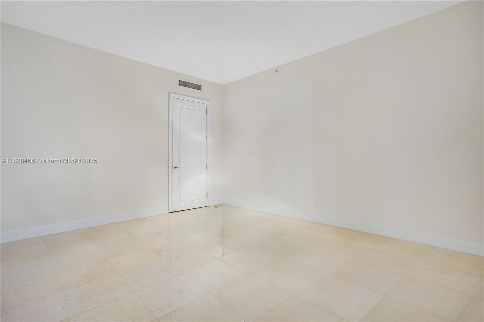 1425 Brickell Avenue, Unit 44AB Miami, FL 33131 - Photo 18 of 19 a view of an empty room