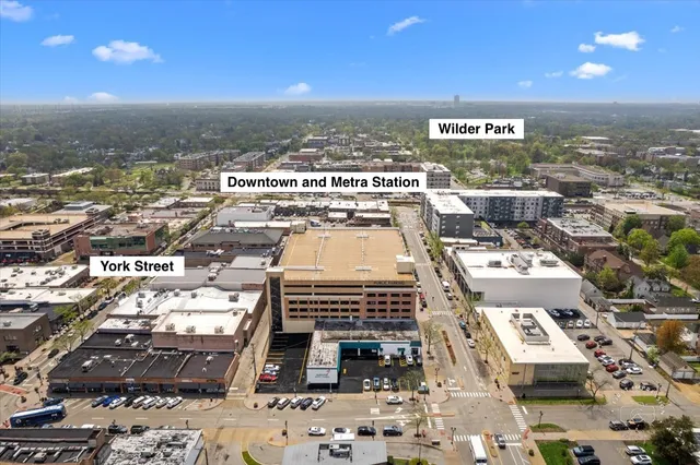 $1,300,000 | 195 North Addison Avenue, Unit PH03, Elmhurst, IL 60126