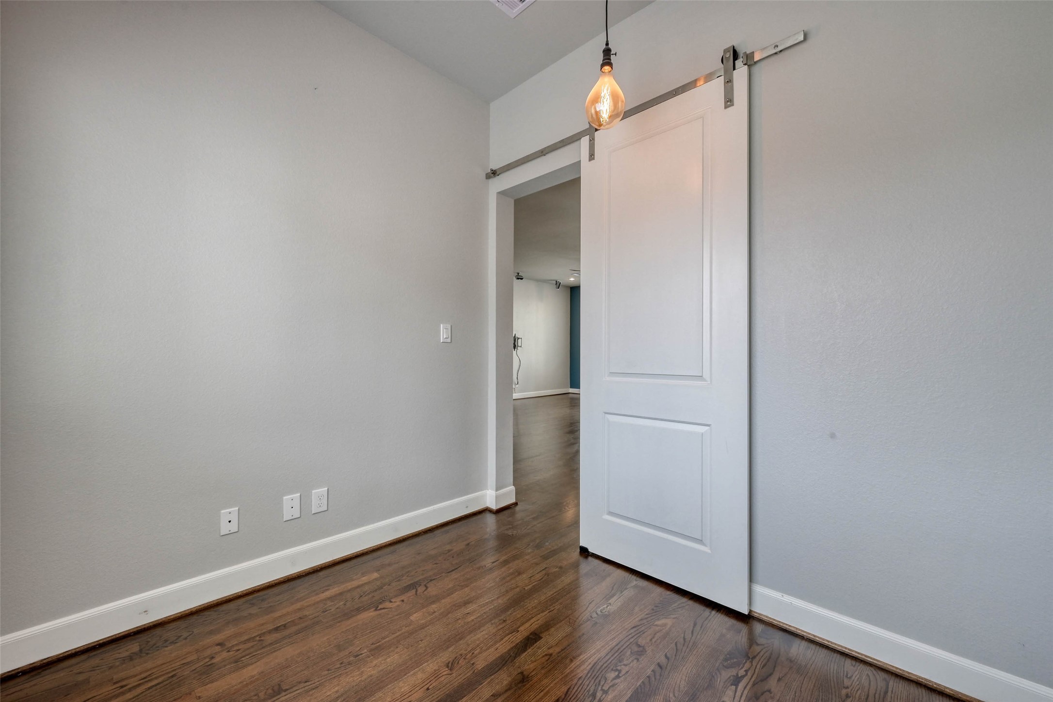 951 West 17th Street Houston, TX 77008 - Photo 17 of 30 Home Office/Study Located Off the Living Space has a Barn Door for Privacy.