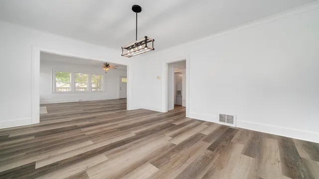 $179,900 | 234 North Gardiner Avenue, Rockford, IL 61107