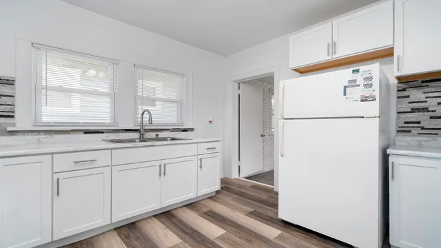 $179,900 | 234 North Gardiner Avenue, Rockford, IL 61107