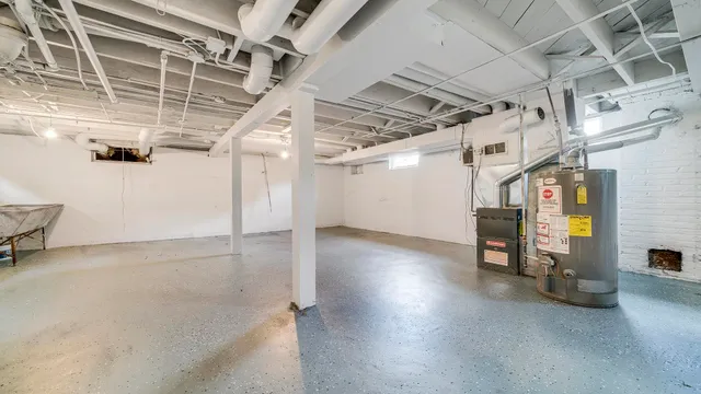 $179,900 | 234 North Gardiner Avenue, Rockford, IL 61107