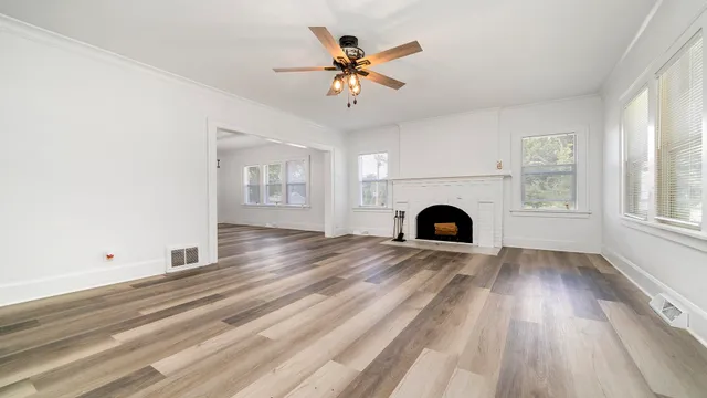 $179,900 | 234 North Gardiner Avenue, Rockford, IL 61107