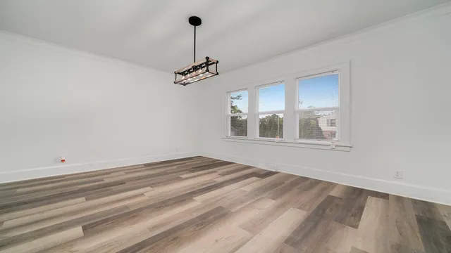 $179,900 | 234 North Gardiner Avenue, Rockford, IL 61107