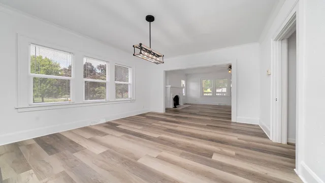 $179,900 | 234 North Gardiner Avenue, Rockford, IL 61107