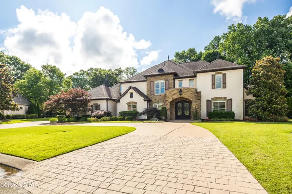 $1,325,000 | 34 Green Coral Cove, Jackson, TN 38305