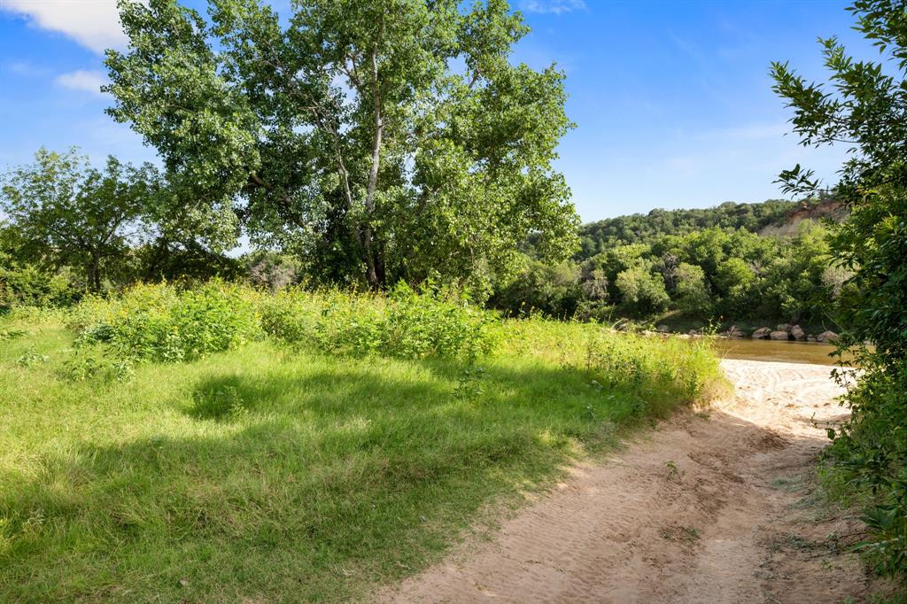 800 Riverview Road Millsap, TX 76066 - Photo 22 of 33 COMMUNITY