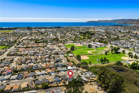 $775,000 | 421 Golden W Place, Arroyo Grande, CA 93420