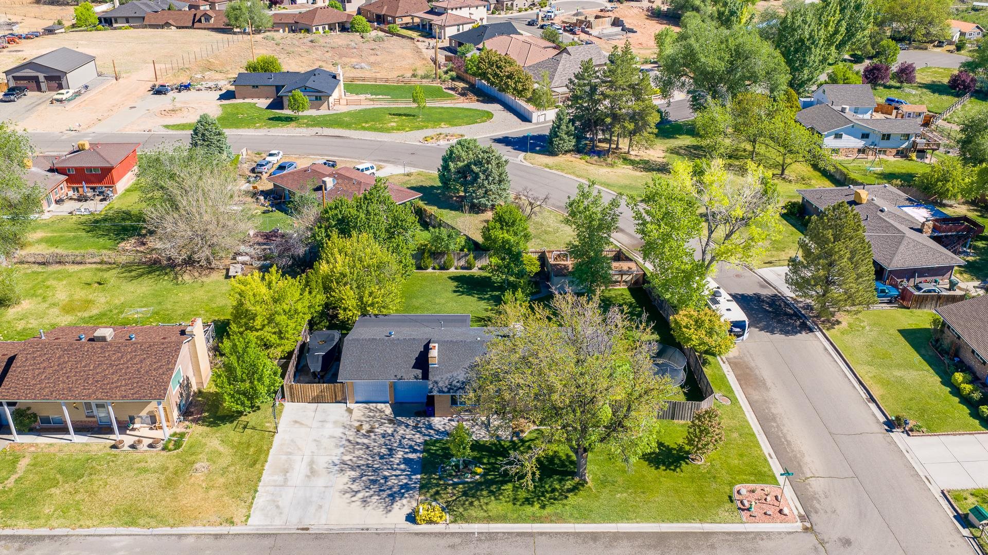 2118 Saguaro Road Grand Junction, CO 81507 - Photo 36 of 42 an aerial view of a house with a garden