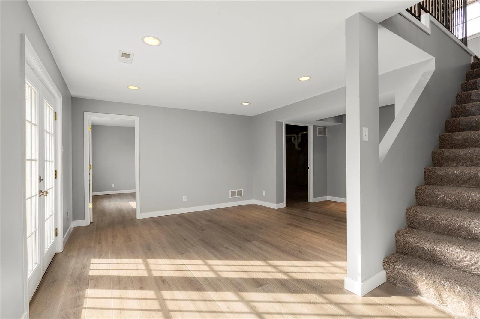 11008 Mueller Road Green Park, MO 63123 - Photo 13 of 23 Gallery Image 13