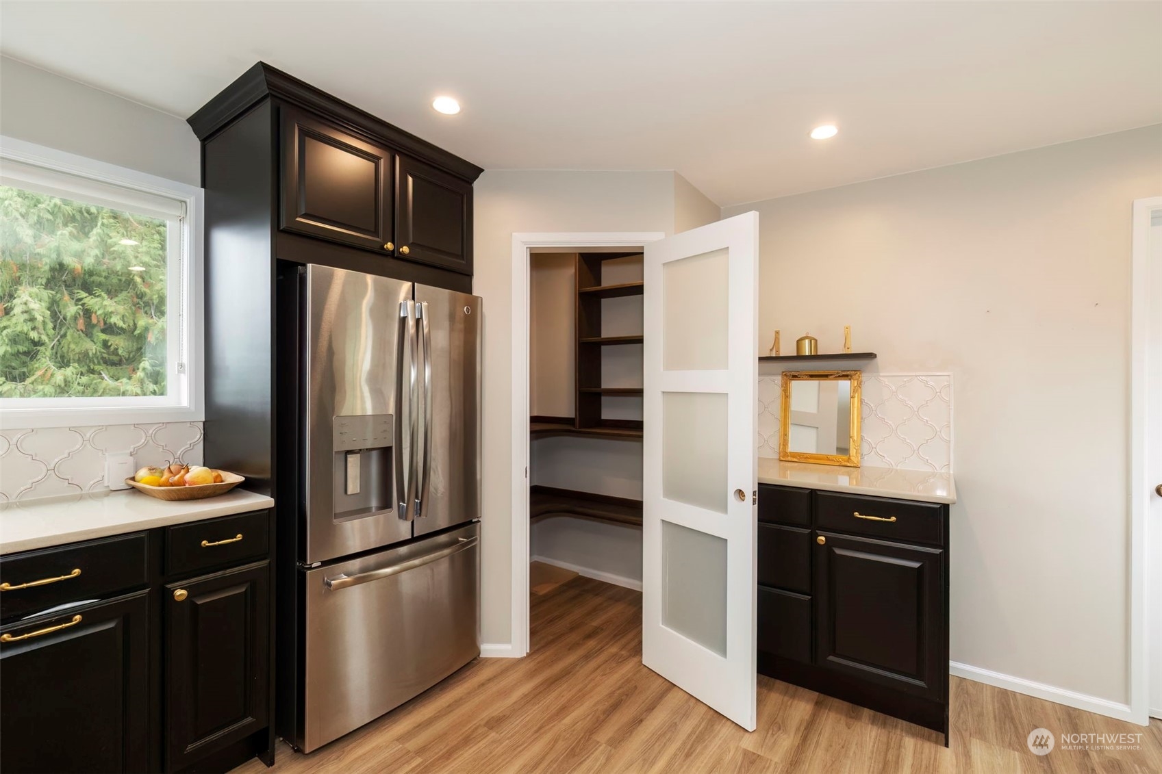 3424 Rocky Point Road Northwest Bremerton, WA 98312 - Photo 12 of 37 Gallery Image 12