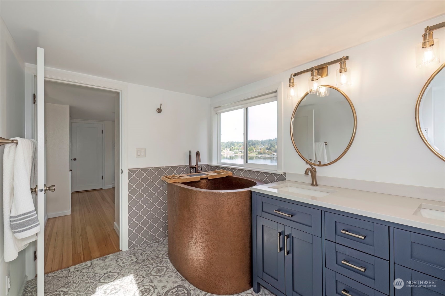 3424 Rocky Point Road Northwest Bremerton, WA 98312 - Photo 23 of 37 Gallery Image 23