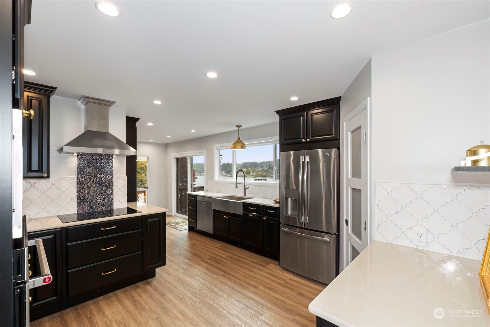 3424 Rocky Point Road Northwest Bremerton, WA 98312 - Photo 10 of 37 Gallery Image 10