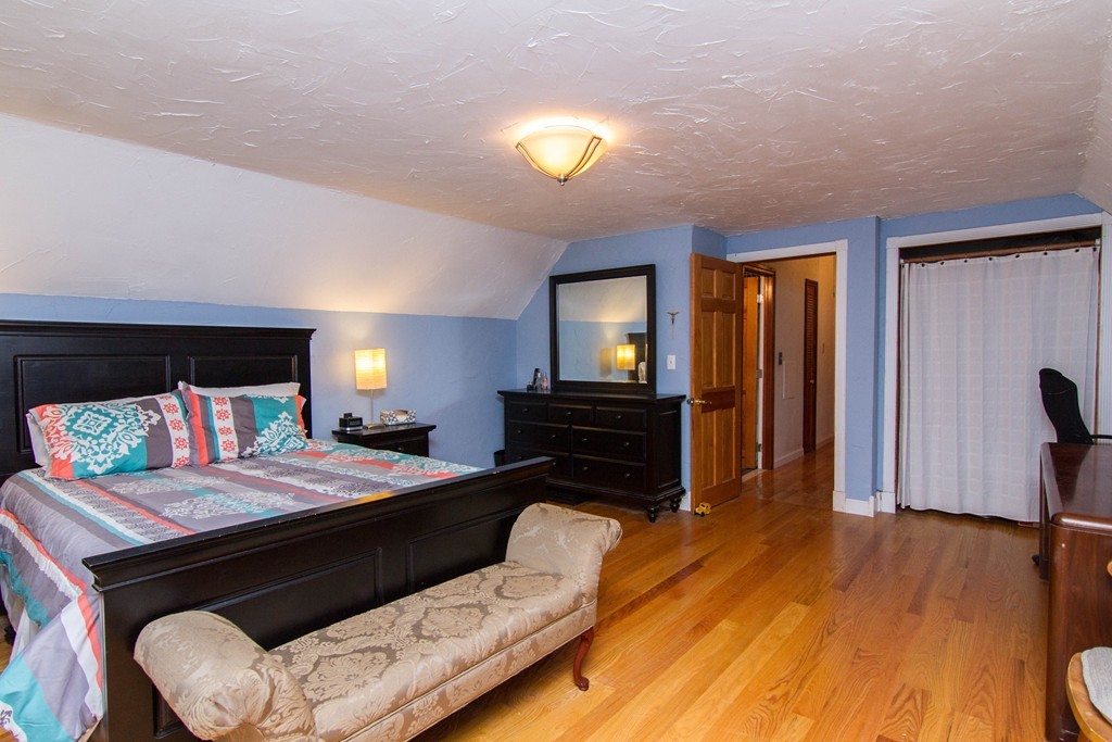 484 Chestnut Hill Road Millville, MA 01529 - Photo 14 of 28 Gallery Image 14
